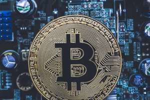 CBDC交易核心：分布式账本与中心化管控